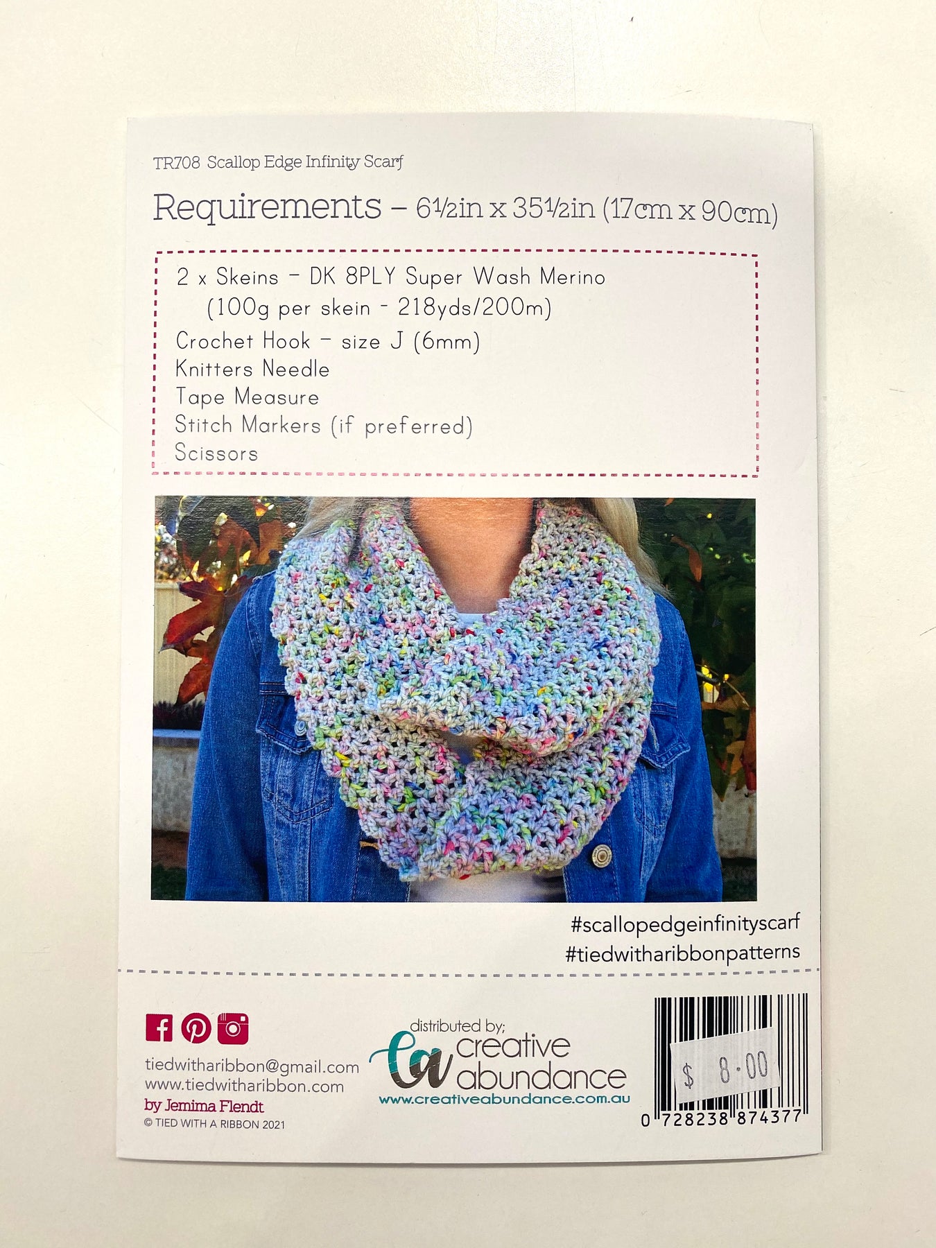 Scallop Edge Infinity Scarf Pattern - Tied with a Ribbon –